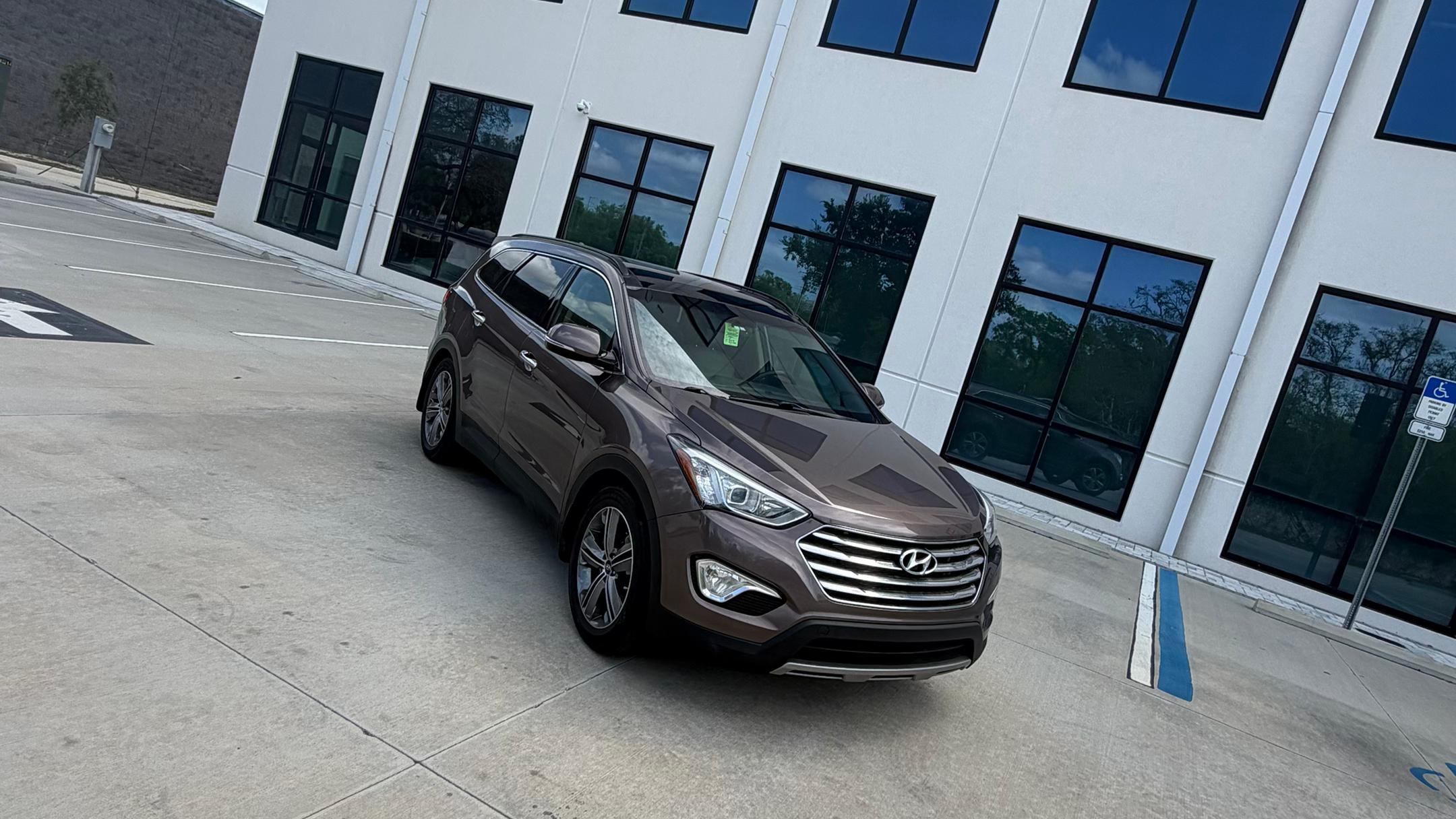 Hyundai Santa Fe 2015 in 