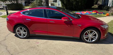 Tesla Model S 2014