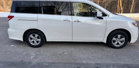 Nissan Quest 2015