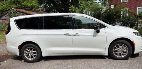 Chrysler Pacifica 2025