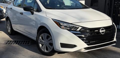 Nissan Versa 2025