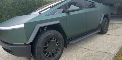 Tesla Cybertruck 2024