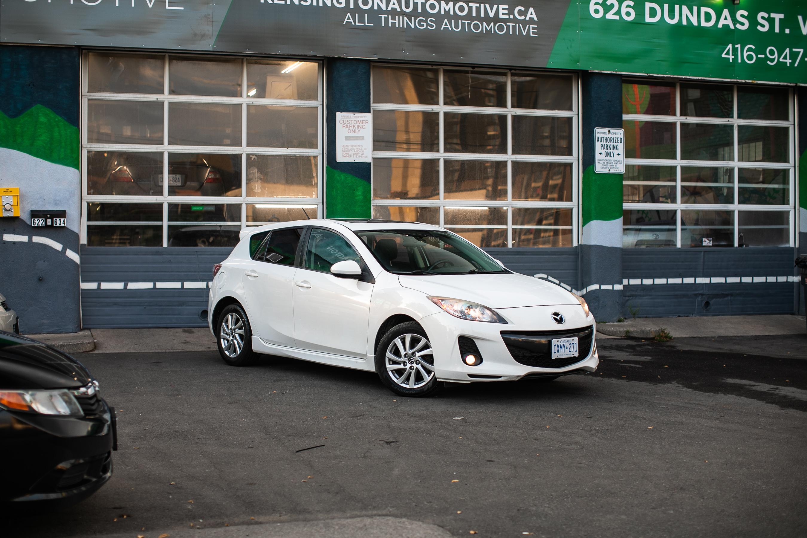 Mazda Mazda3 2013 in Toronto, ON