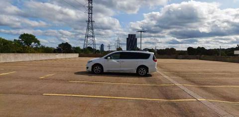 Chrysler Pacifica 2017