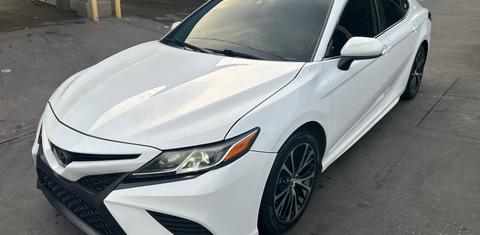 Toyota Camry 2019