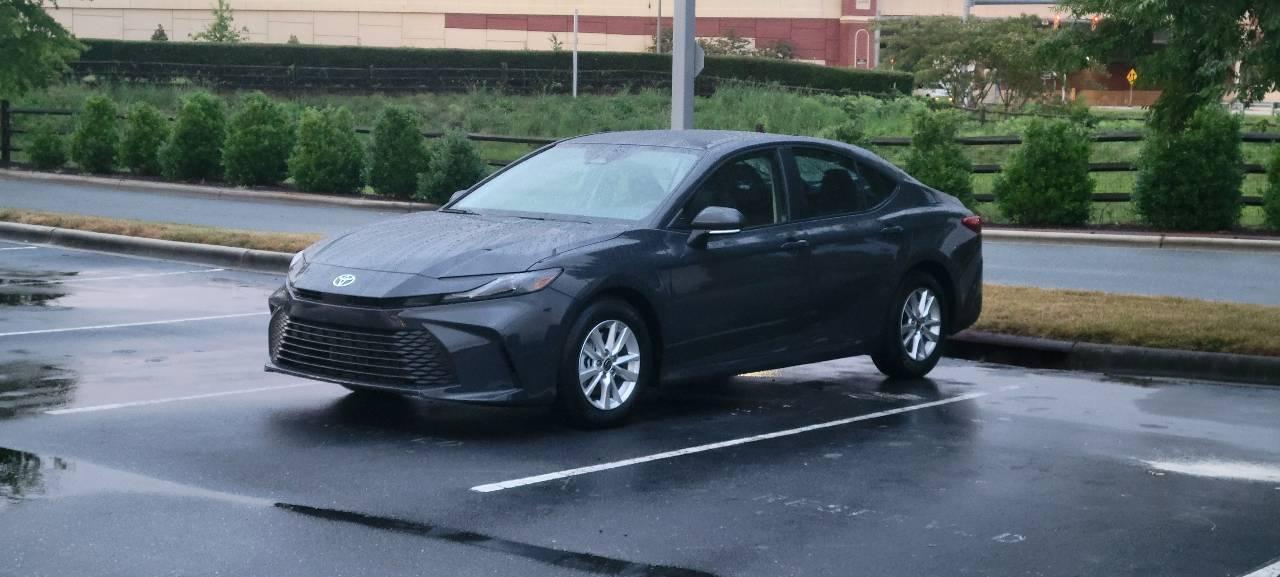 Toyota Camry Hybrid 2025 in Charlotte, NC