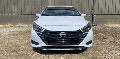 Nissan Versa 2025