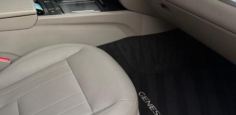 Hyundai Genesis 2016