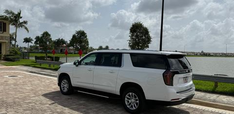 Chevrolet Suburban 2025
