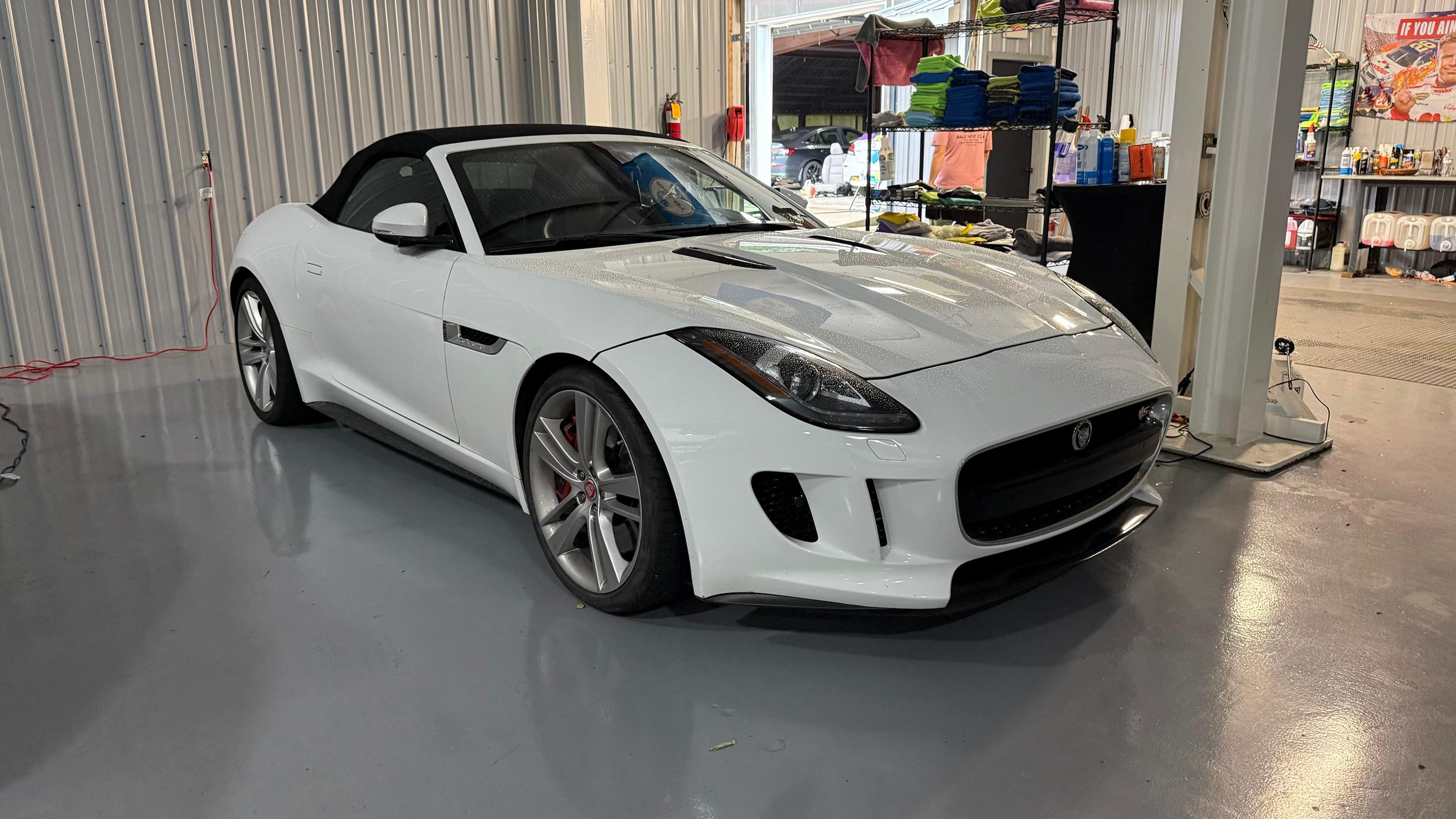 Jaguar F-TYPE 2014 in Arden, NC