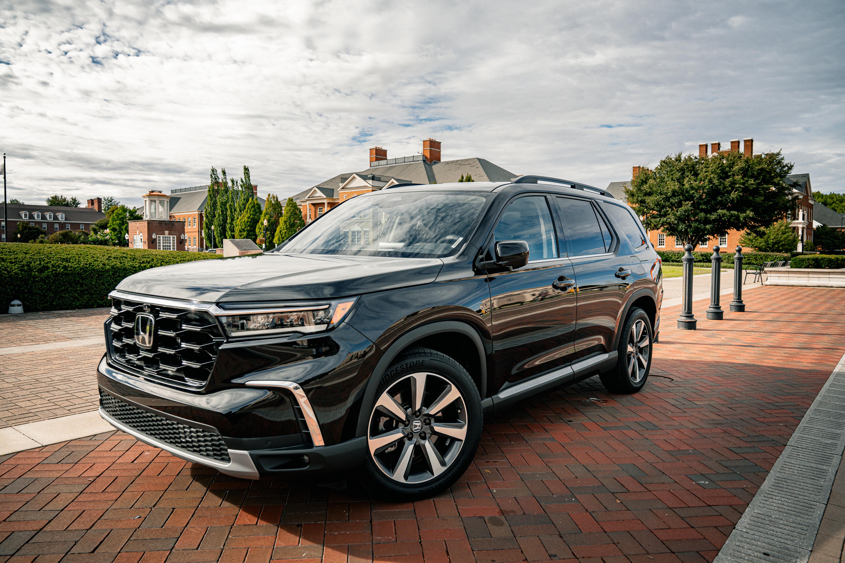Honda Pilot 2024 in Fishers, IN