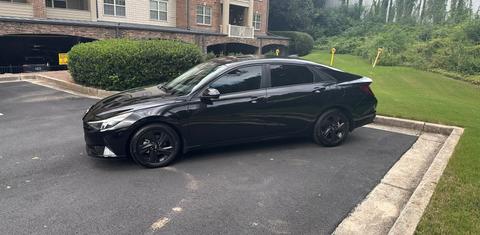 Hyundai Elantra 2023