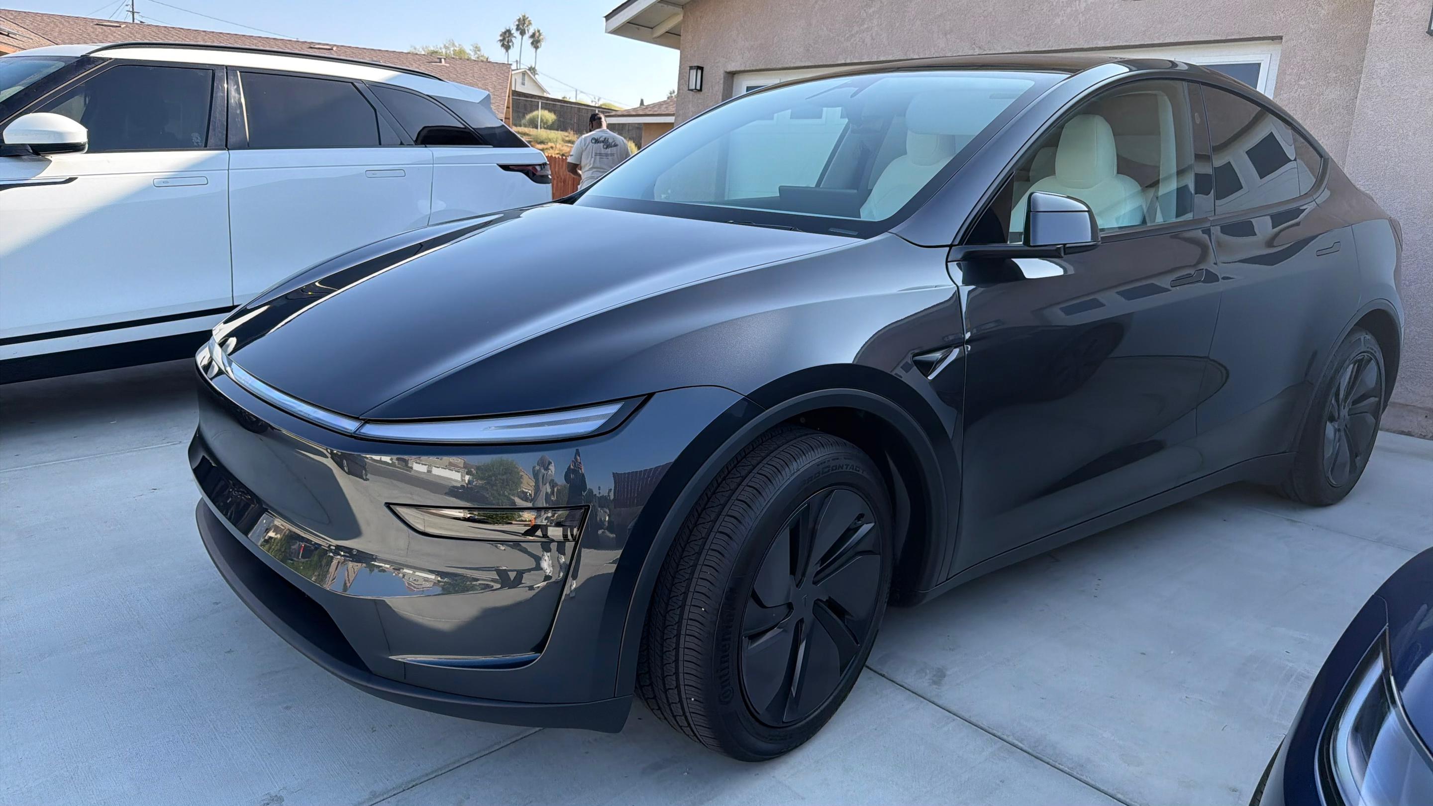 Tesla Model Y 2026 in 