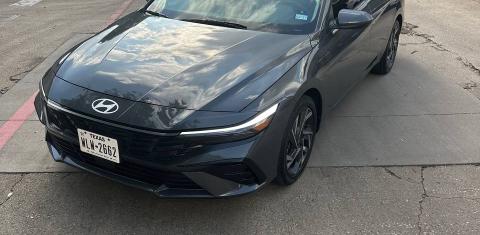 Hyundai Elantra 2025