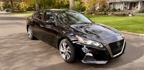 Nissan Altima 2020