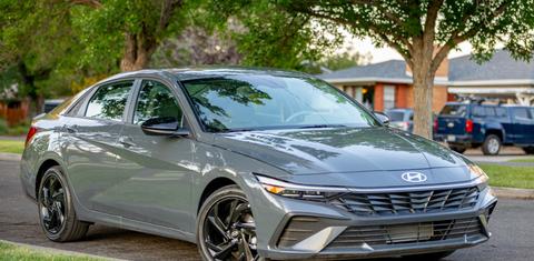 Hyundai Elantra 2026