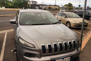 Jeep Cherokee car