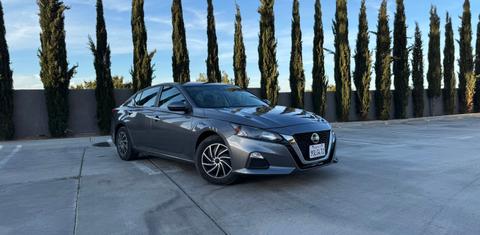 Nissan Altima 2022