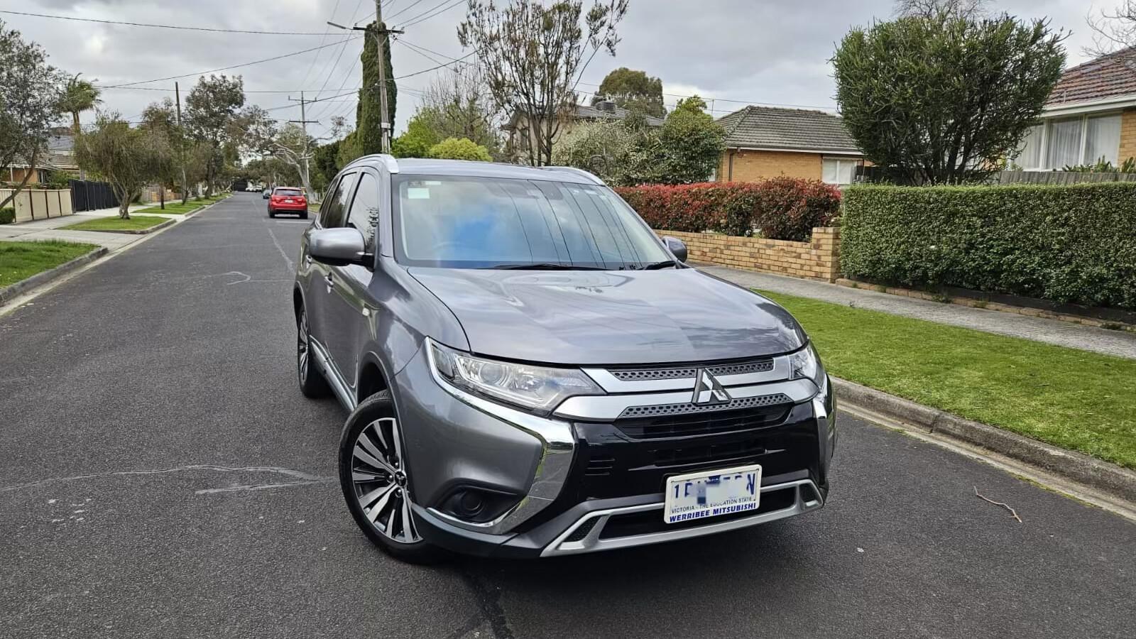 Mitsubishi OUTLANDER 2019 in Tullamarine