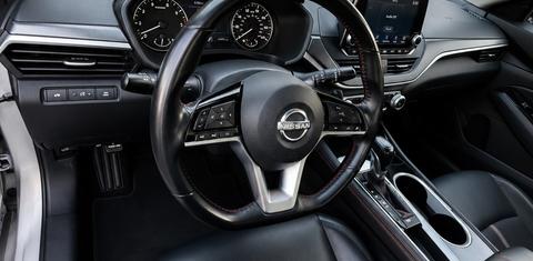Nissan Altima 2025