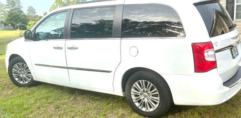 Chrysler Town & Country 2016