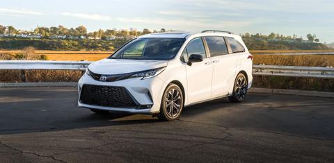 Toyota Sienna 2025