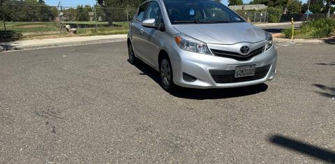 Toyota Yaris 2013