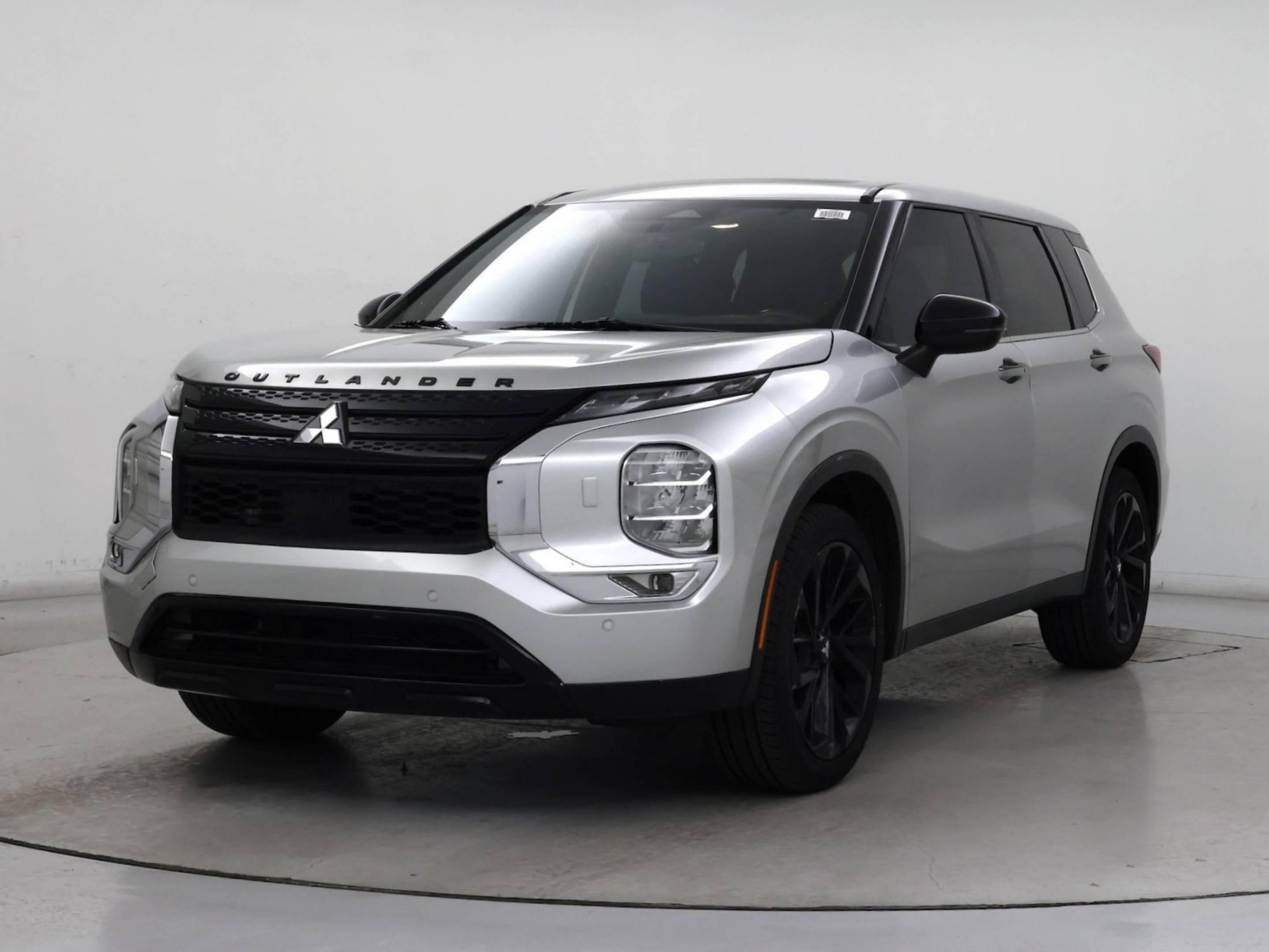 Mitsubishi Outlander 2023 à Mississauga, ON