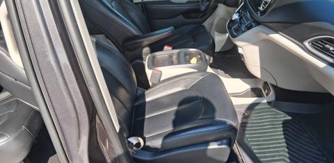 Chrysler Pacifica 2017