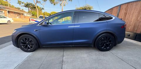 Tesla Model X 2019