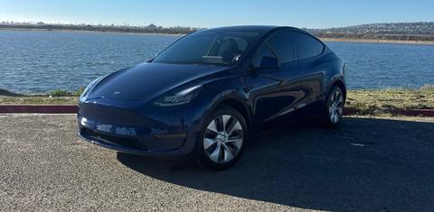 Tesla Model Y 2023