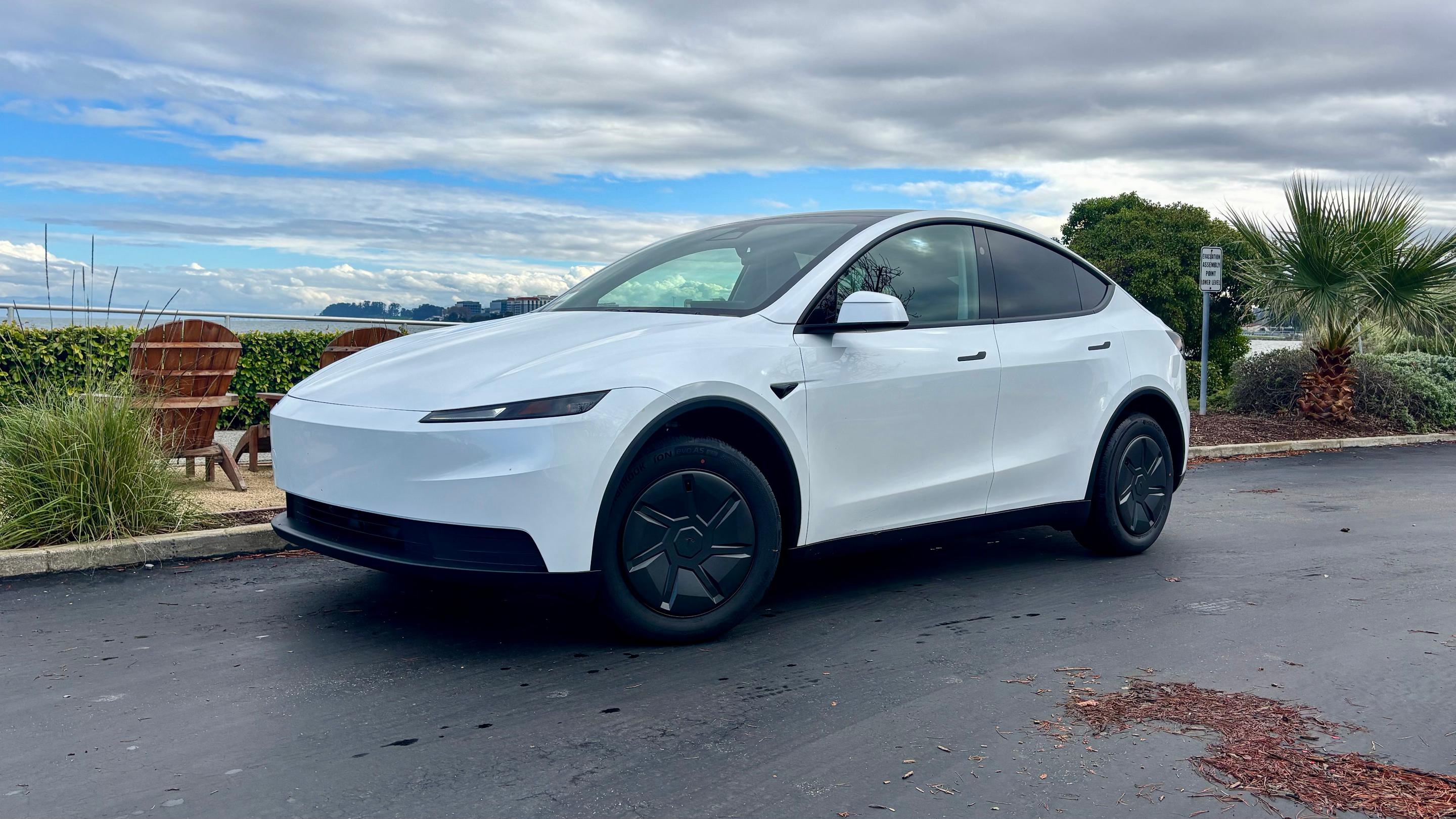 Tesla Model Y 2026 in Millbrae, CA