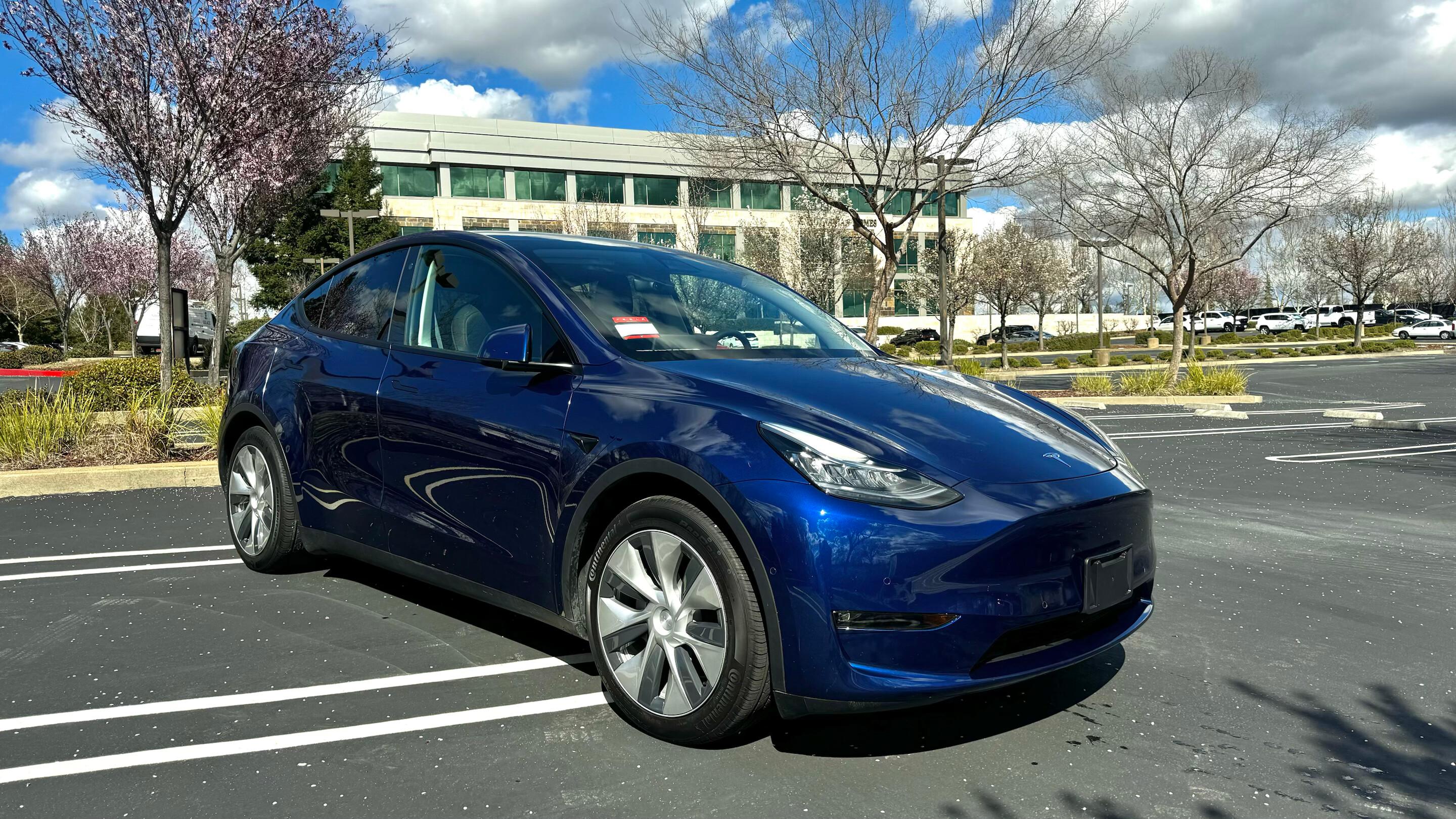 Tesla Model Y 2022 in Sacramento, CA