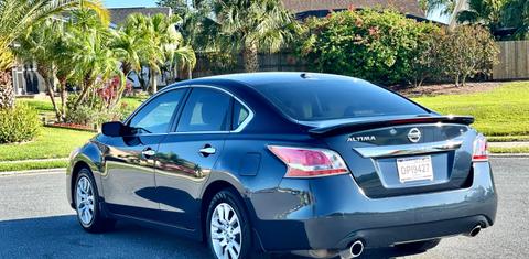 Nissan Altima 2015
