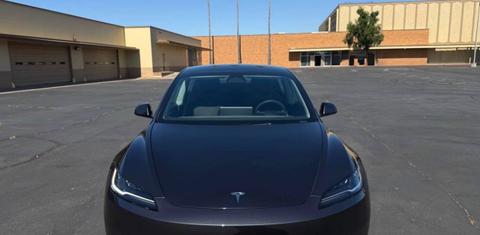 Tesla Model 3 2024