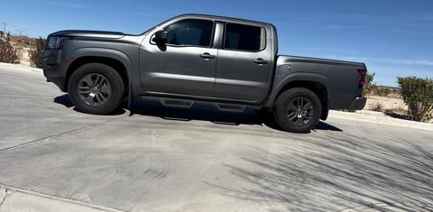 Nissan Frontier 2025
