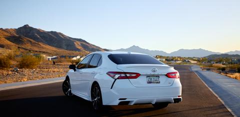 Toyota Camry 2019