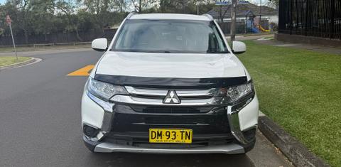 Mitsubishi OUTLANDER 2017