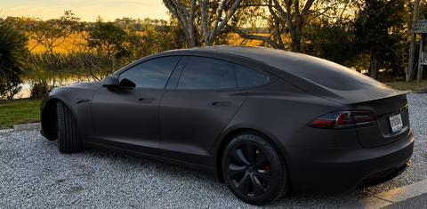Tesla Model S 2023