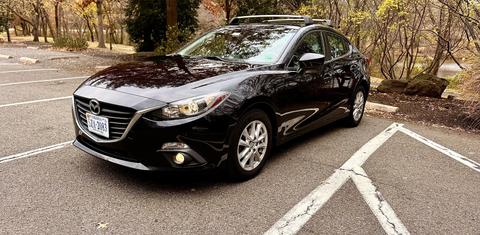 Mazda Mazda3 2015