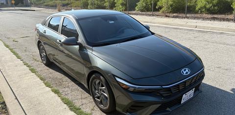 Hyundai Elantra 2024