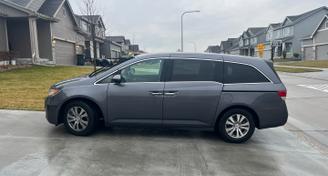 Honda Odyssey 2016 — Car rental alternative in Omaha, NE