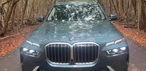 BMW X7 2025