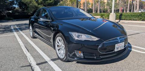 Tesla Model S 2015