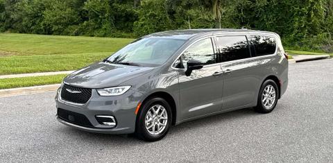 Chrysler Pacifica 2025