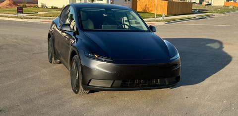 Tesla Model Y 2026