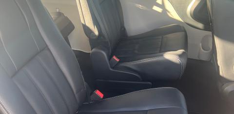 Chrysler Town & Country 2013