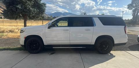 Chevrolet Suburban 2023