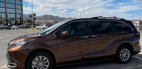Toyota Sienna 2023