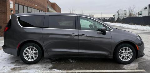 Chrysler Grand Caravan 2022